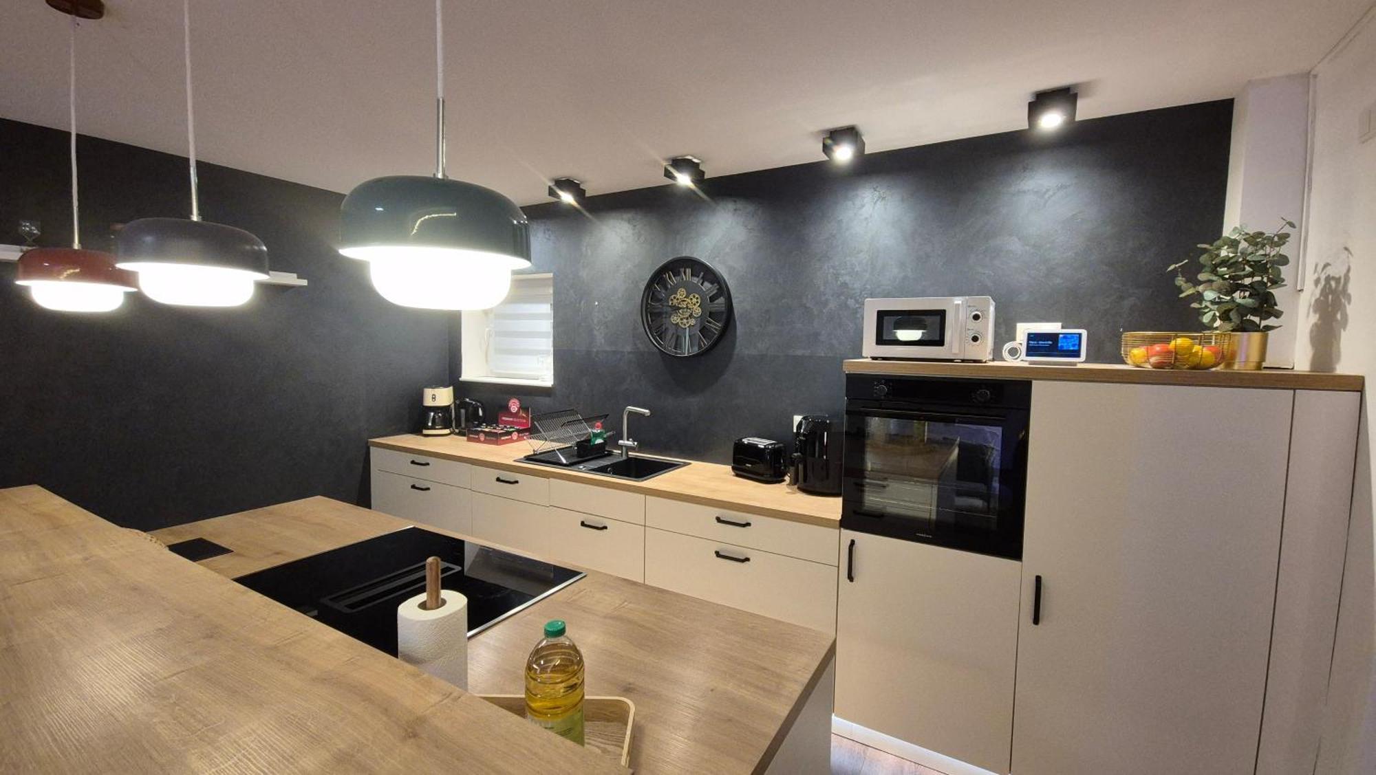 Serenity Vista Retreat Bnb Bescheid Экстерьер фото